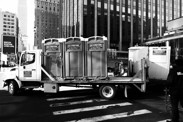 Portable Toilet Options We Offer in Doolittle, TX